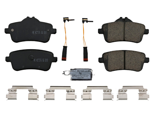 Brake Pad Set - Rear - Akebono Euro (0004238001)