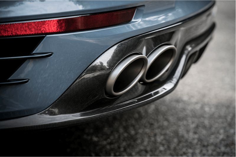 Akrapovic 2020 BMW X5M (F95)/X6M (F96) Rear Carbon Fiber Diffuser - High Gloss - F95/F96 X5 M / X6 M