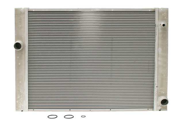 Radiator by Nissens - fits 2004–2010 BMW E60 5 Series