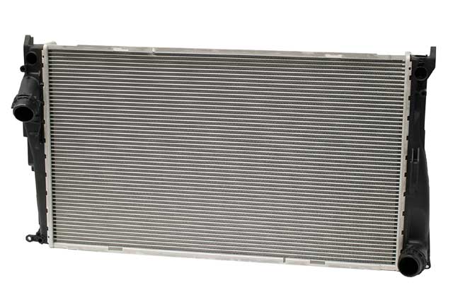 Radiator by Genuine BMW - fits 2008–2013 BMW E82/E88 1 Series