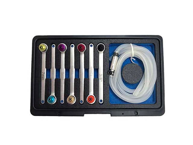 Brake Bleeder by CTA Tools - fits 2018–2023 BMW F90 M5