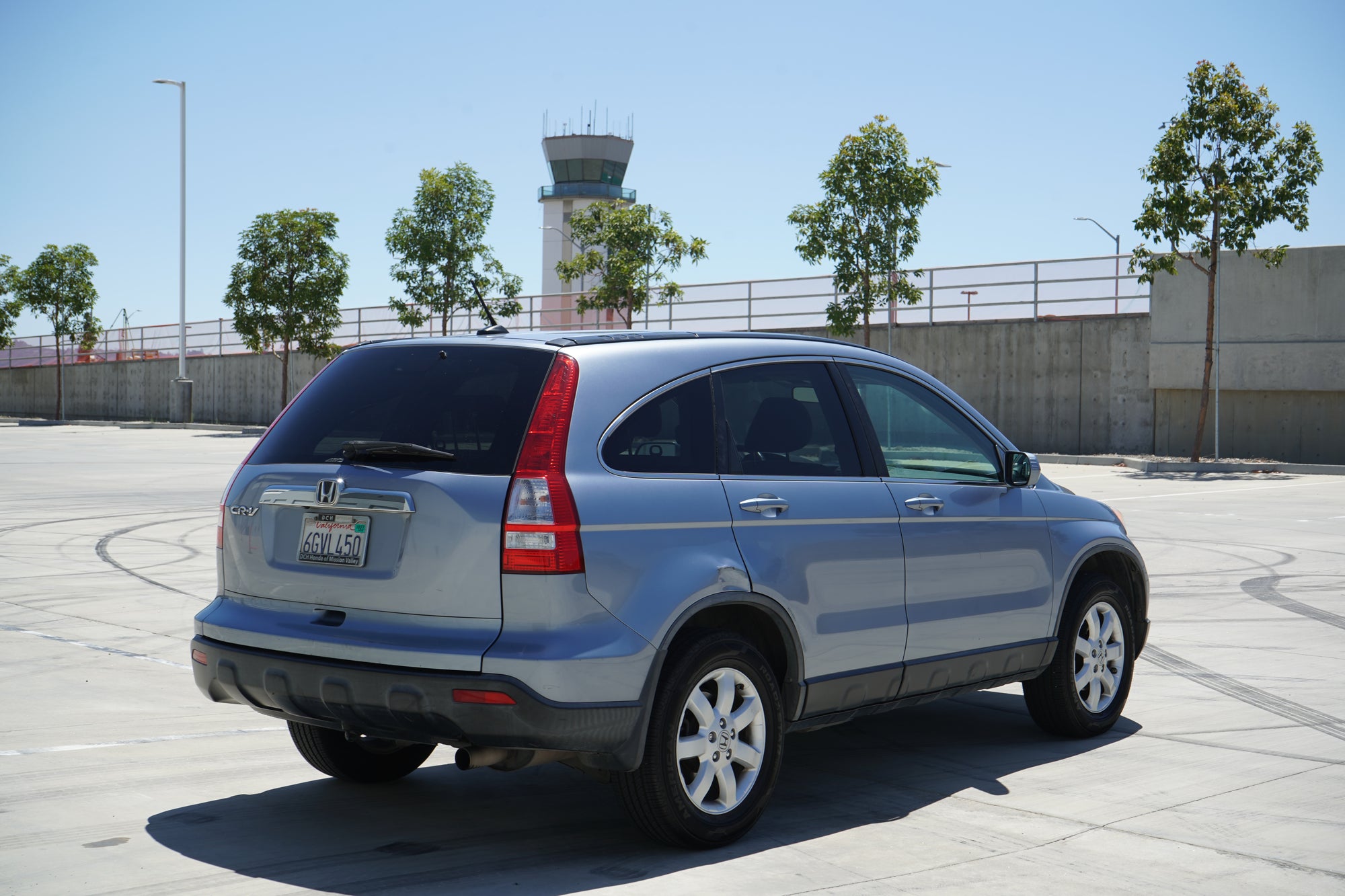 2009 Honda CR-V EX-L leather heated front seats - Iconic Garage Burbank CA
