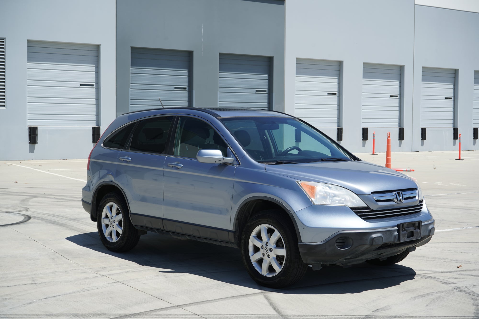 2009 Honda CR-V EX-L cargo area with folding seats - Iconic Garage Burbank CA