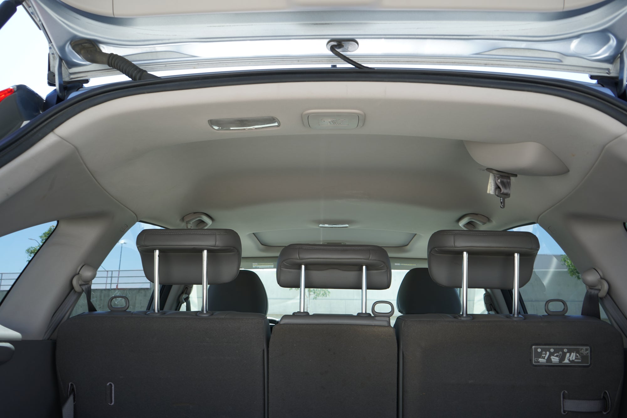 2009 Honda CR-V EX-L 4WD additional exterior view - Iconic Garage Burbank CA