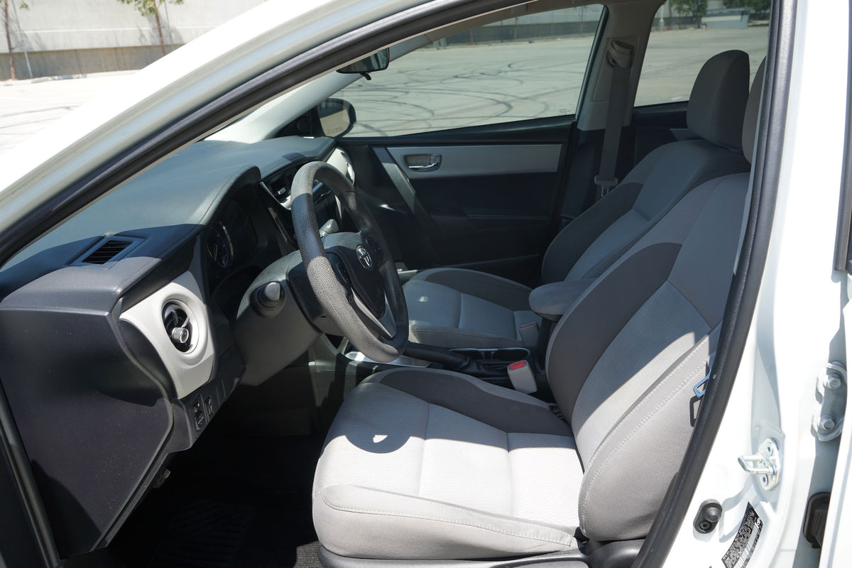 2017 Toyota Corolla LE Sedan 4D