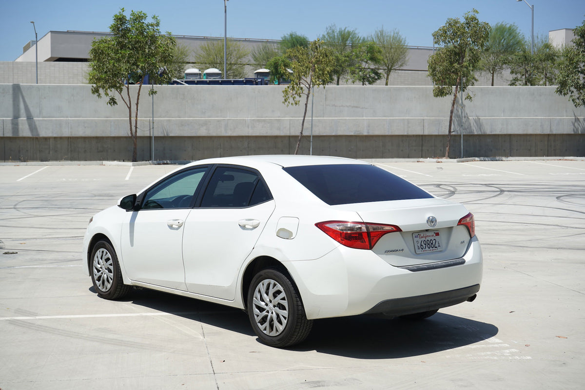 2017 Toyota Corolla LE Sedan 4D