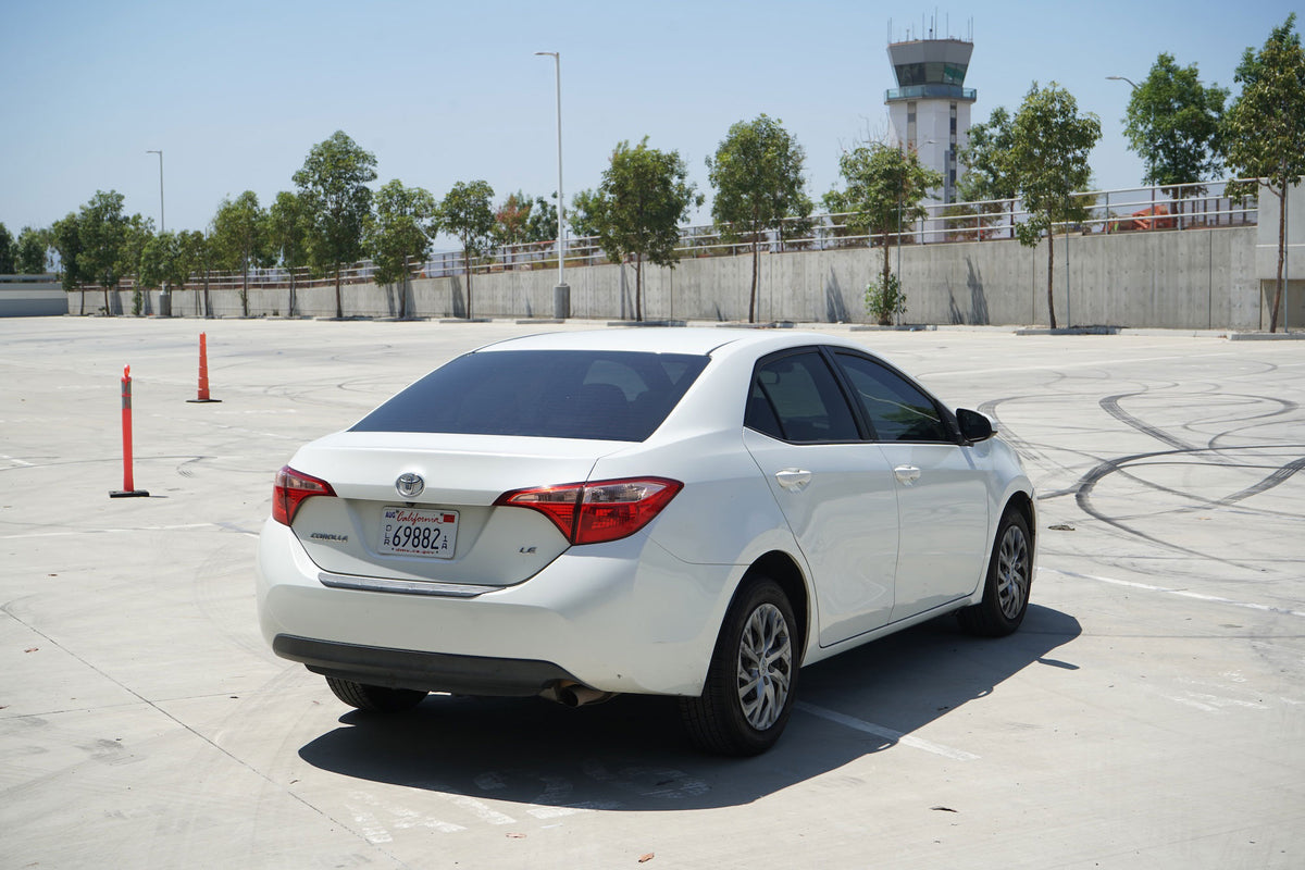 2017 Toyota Corolla LE Sedan 4D