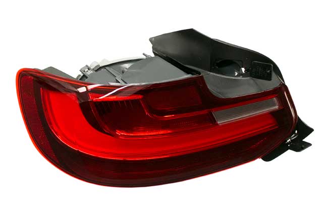 Taillight by Genuine BMW - fits 2014–2019 BMW F22/F23 2 Series