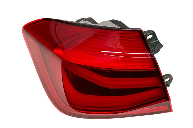 Taillight for Fender, Left Outer/M4 by Genuine BMW - fits 2015–2020 BMW F80/F82/F83 M3/M4