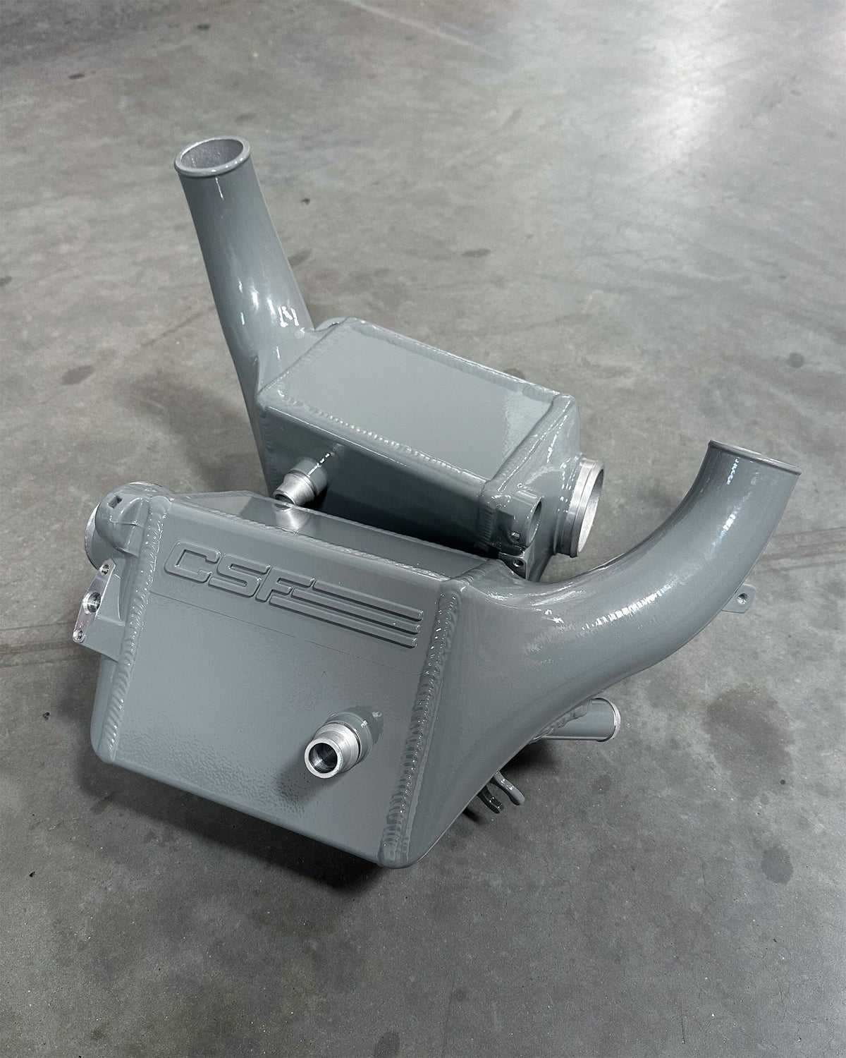 CSF 2025+ BMW G90 M5 / G99 M5 Touring Charge Air Cooler - Nardo Grey - G90/G99 M5