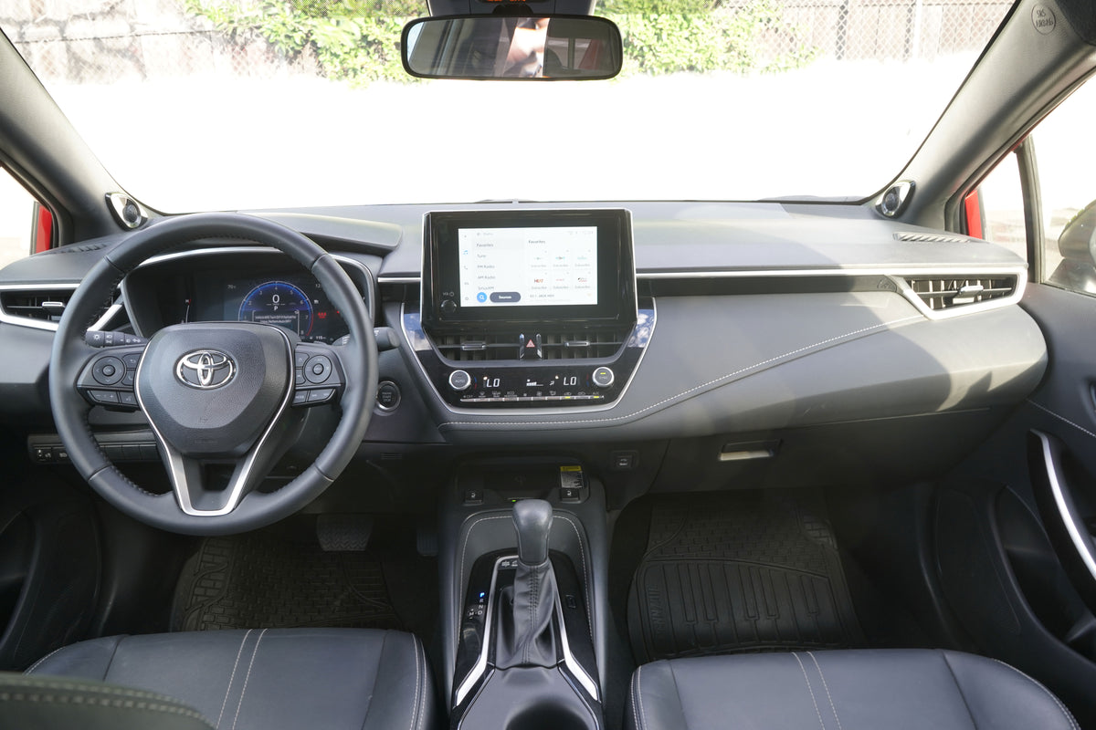 2025 Toyota Corolla Hatchback XSE
