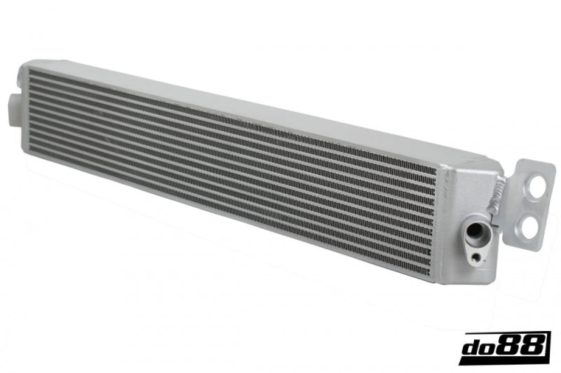 do88 bmw m3 (e90/e92/e93) engine oil cooler bmw m3 e92 e9x iconic garage