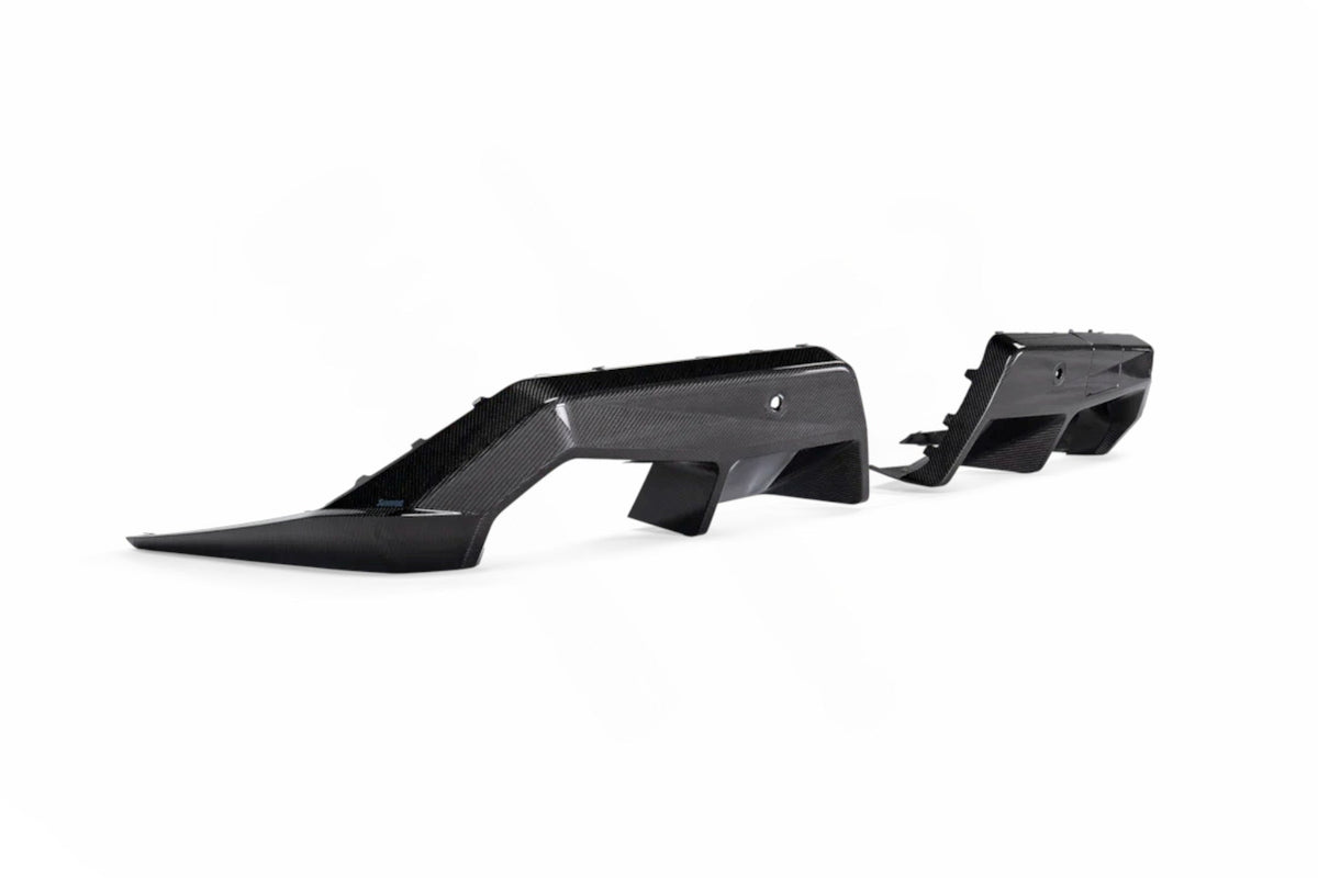 Akrapovic 2024+ BMW M5 (G90) Rear Carbon Fiber Diffuser - High Gloss - G90/G99 M5