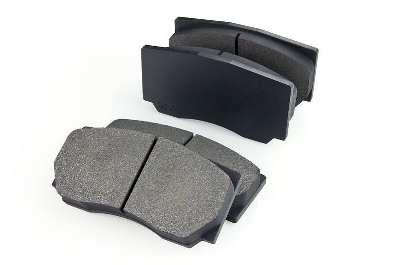Brembo 2021+ BMW M4 G82/G83 2427 18in Thick RE10 Endurance Pads - Rear | 2427.18.RE10