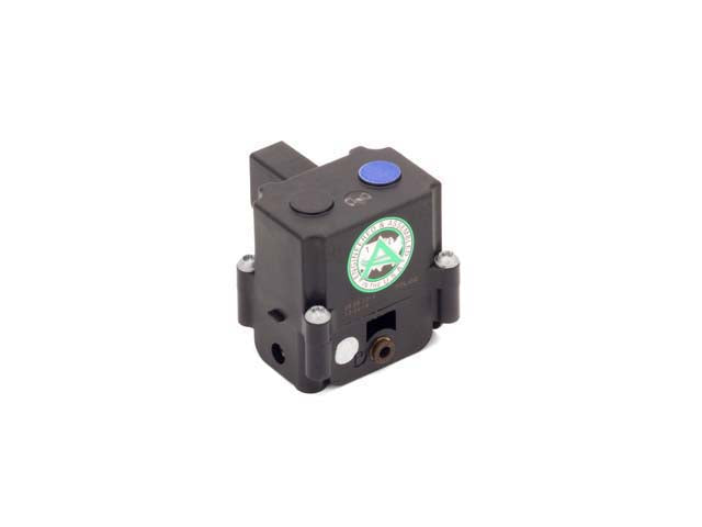 Air Suspension Solenoid Valve Block by Arnott Industries - fits 2007–2013 BMW E70 X5 / 2014–2018 BMW F15 X5